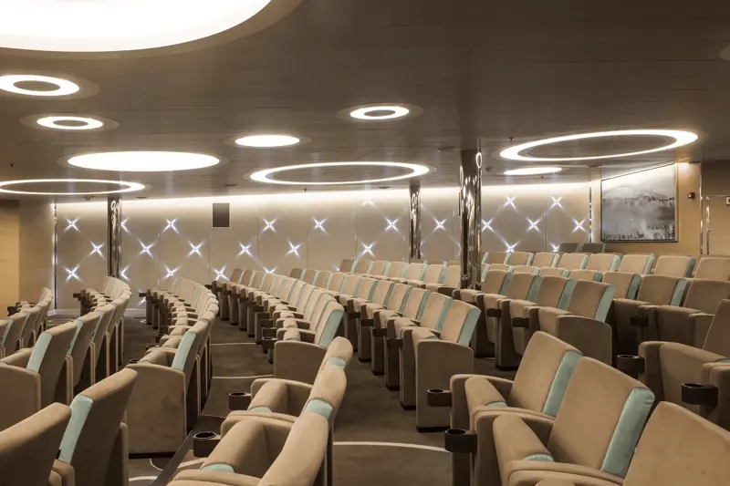 Yacht Cruises