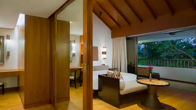 Family Suite with Living Room and Balcony photo 1