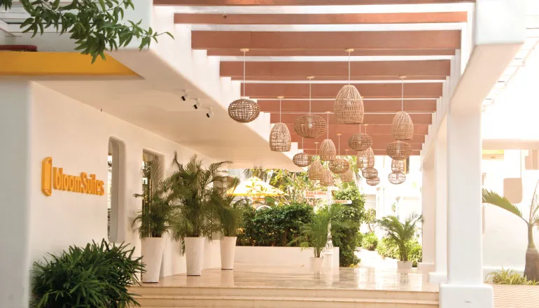 Bloom Suites Candolim photo 2