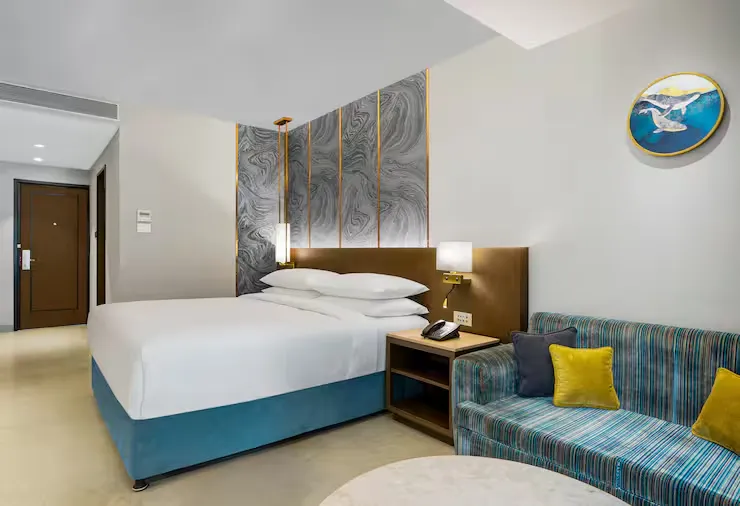 Premium King Poolview Room photo 1