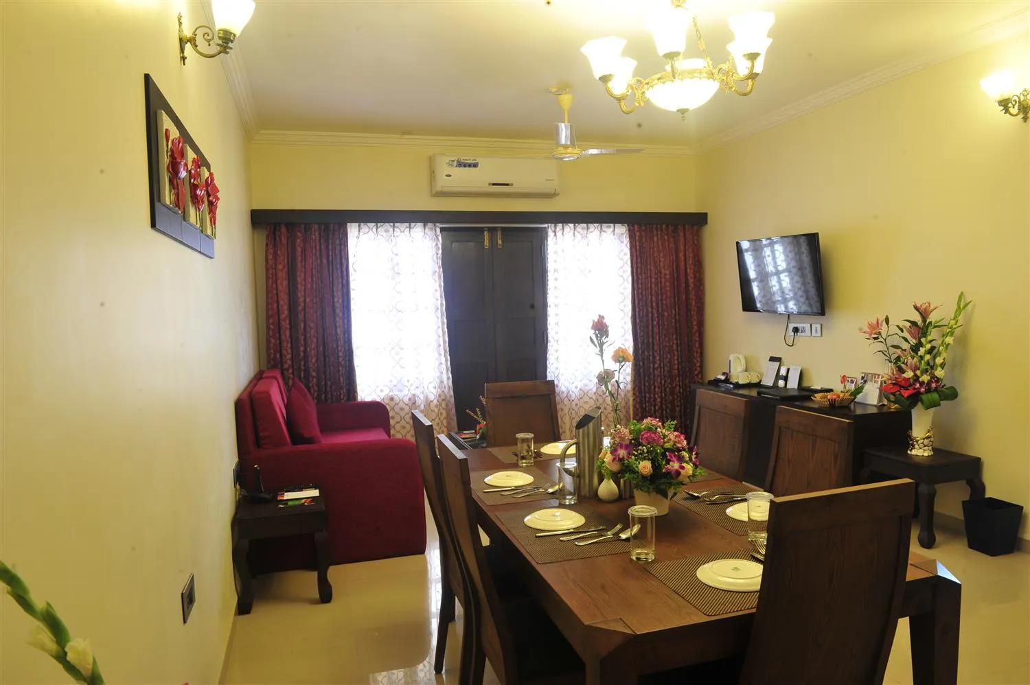Apartment photo 5