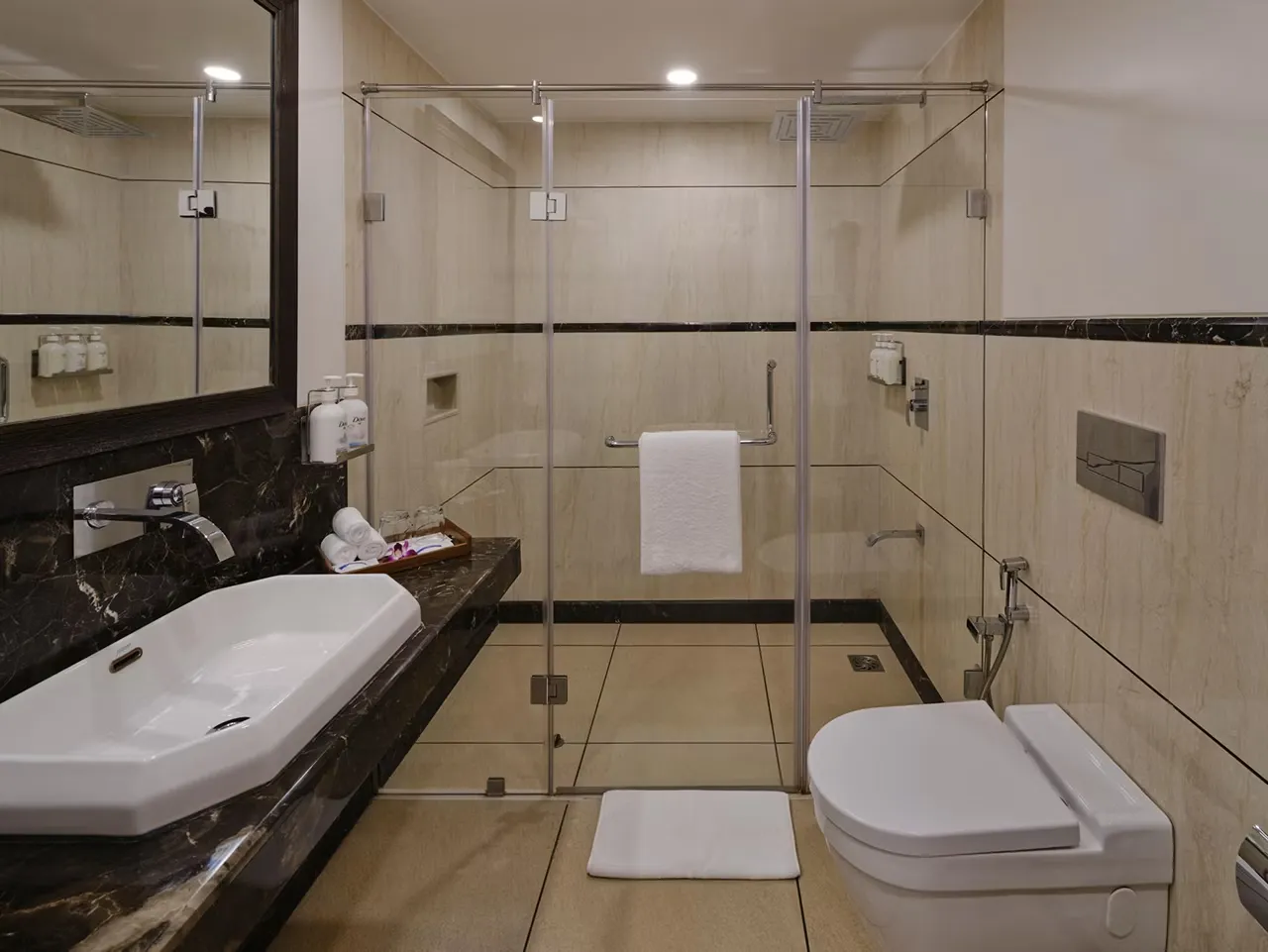 1 King Premium Room photo 5