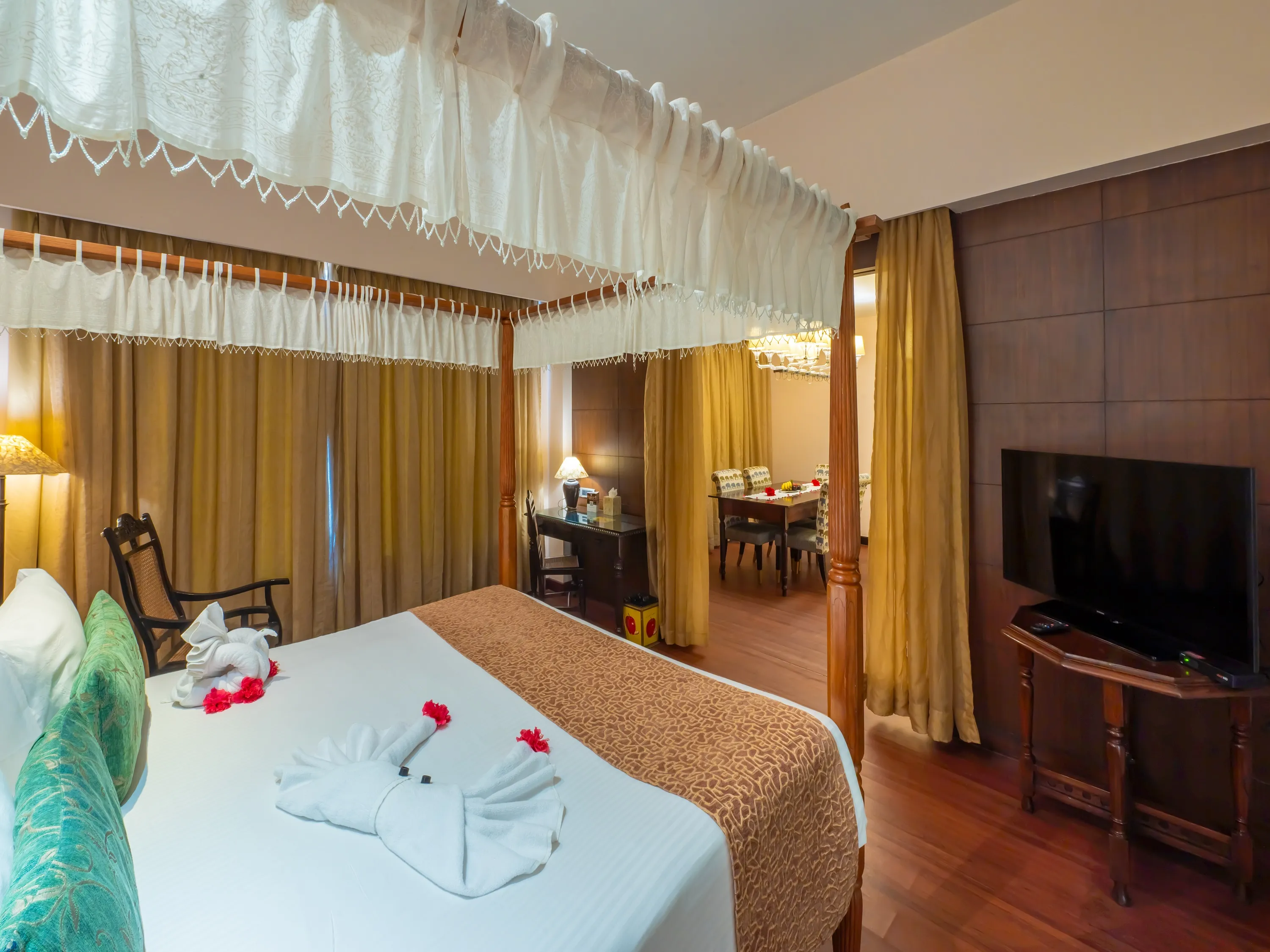 Presidential Suite with Private Pool photo 1