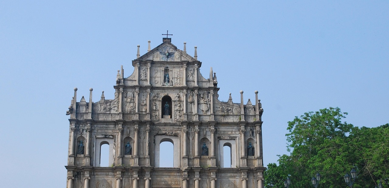 Hong Kong & Macau — Pearl of the Orient