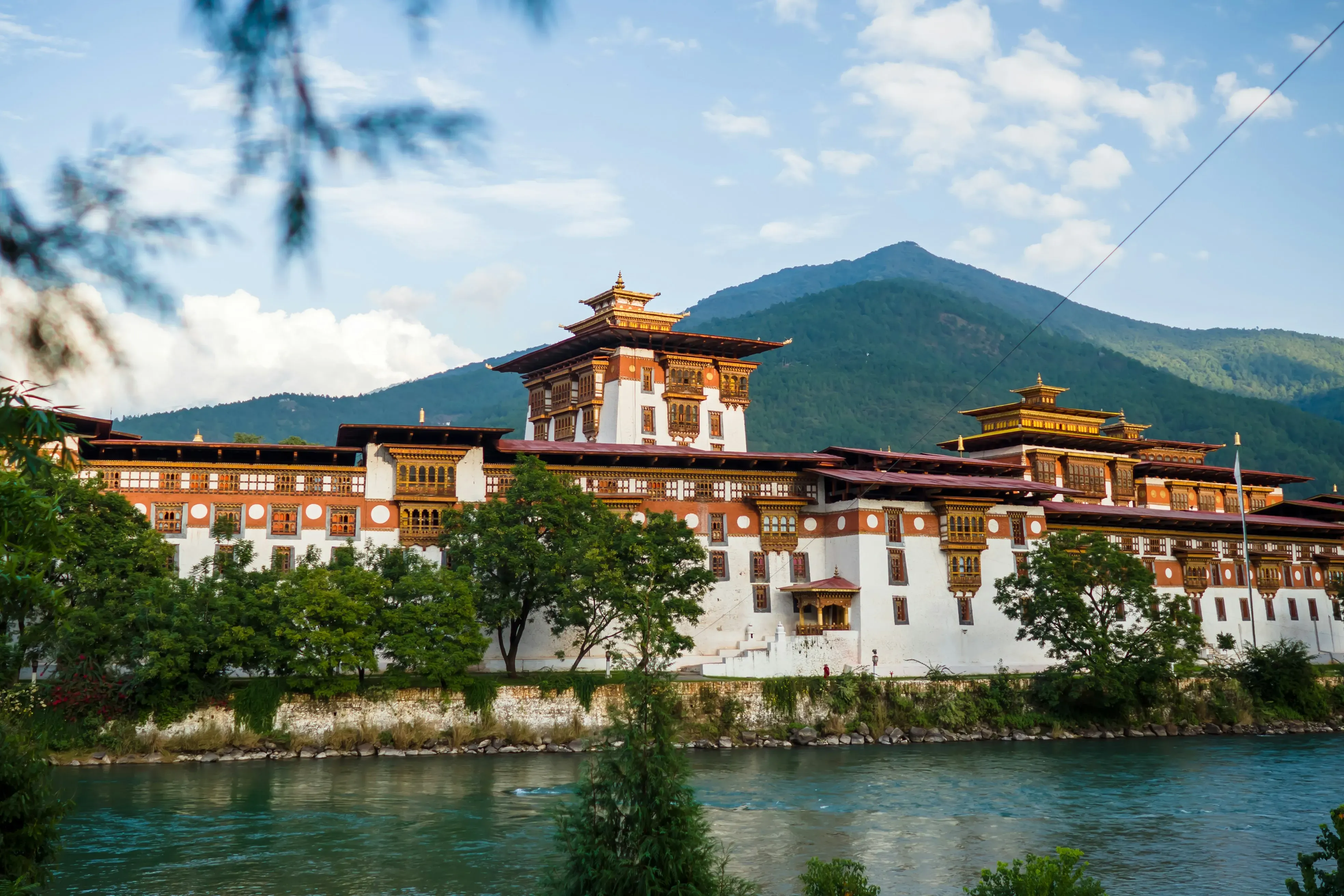 Arrival in Paro — Transfer to Thimphu