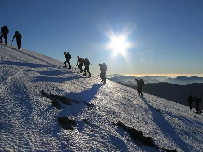 Auli Skiing
