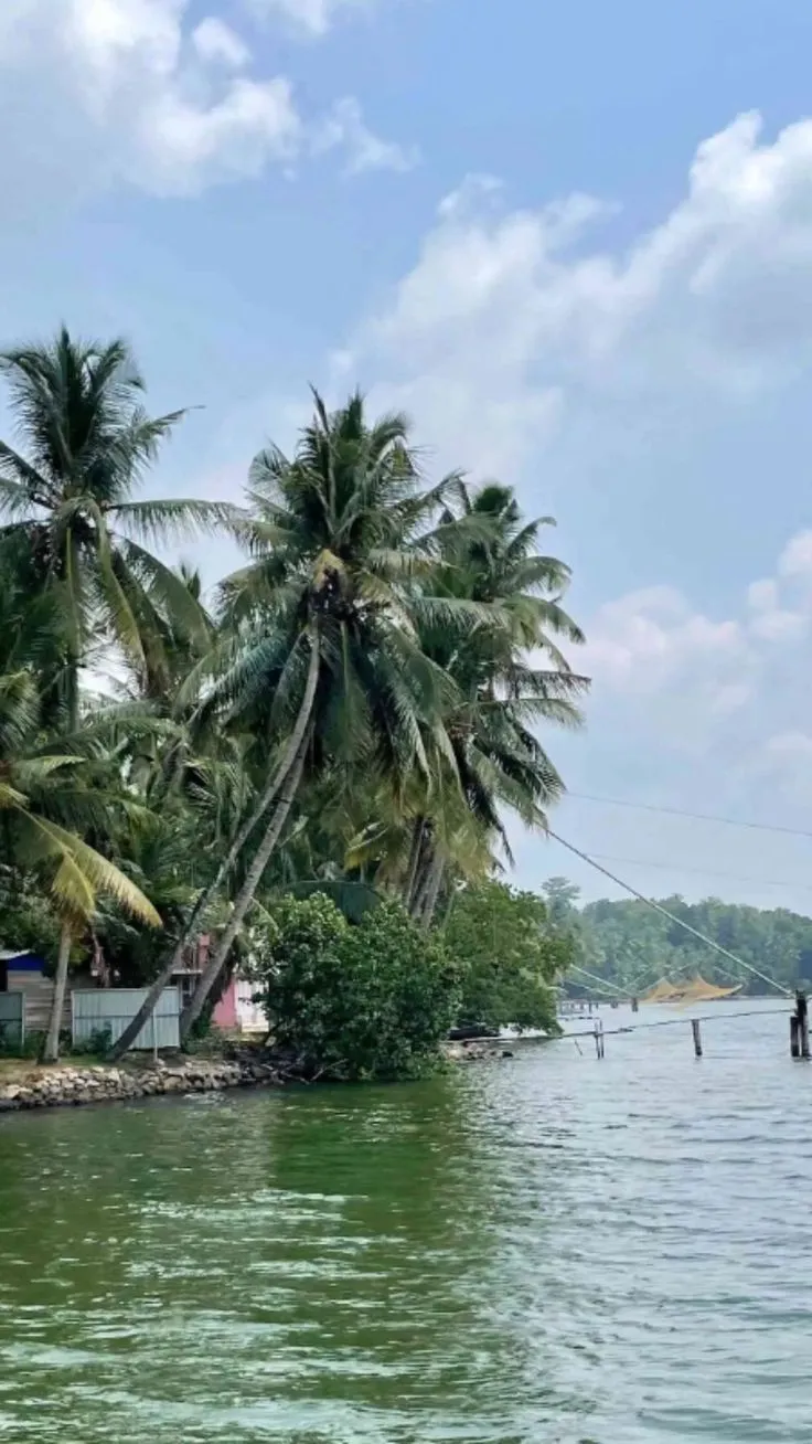 Ashtamudi Lake